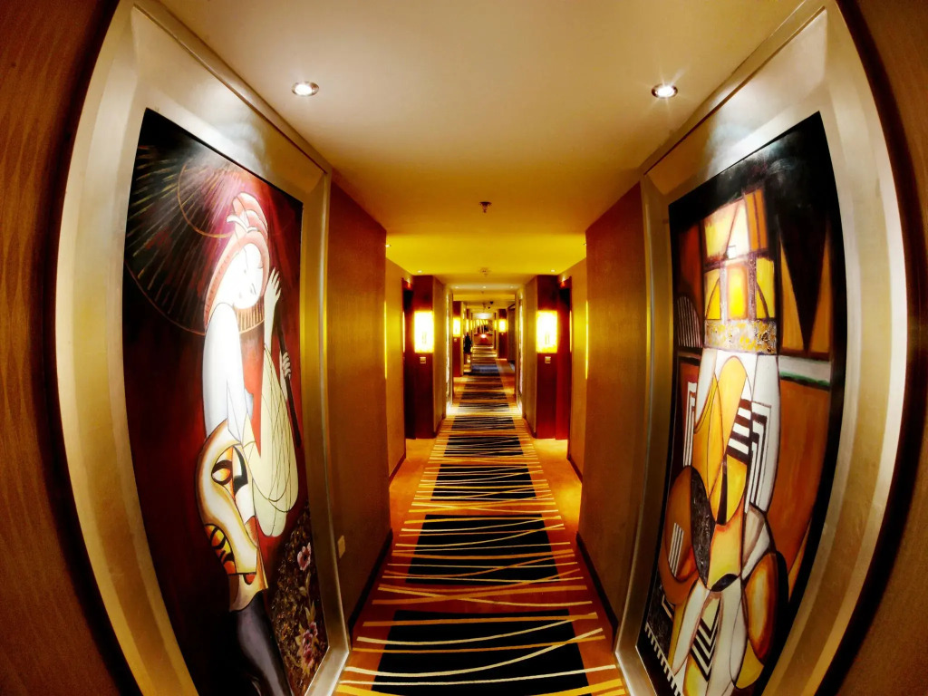Harbin Gfour Holiday Hotel