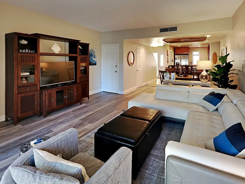 Beachwalk Villas 5052