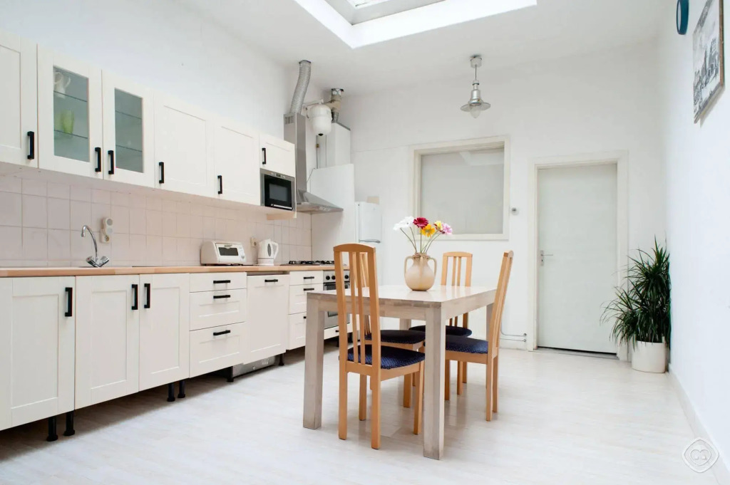 Prins Hendrik apartments