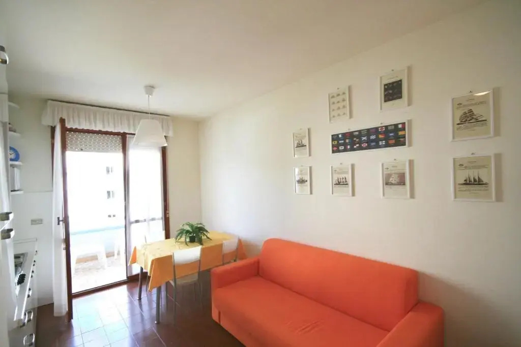 BA- ALTHEA - Piscina-
