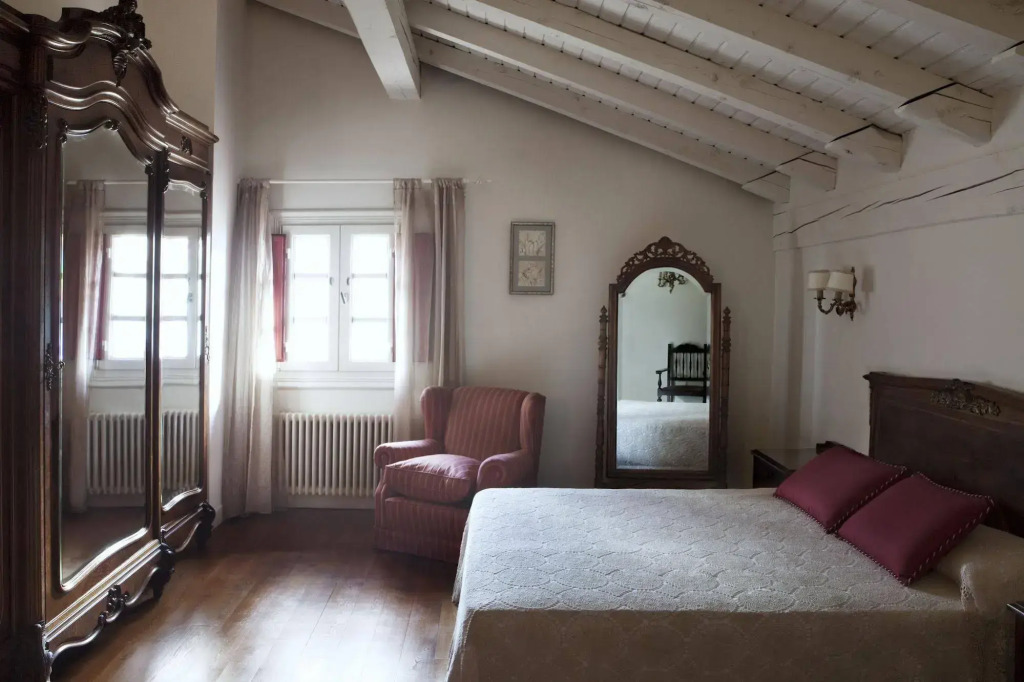 Hotel IRARAGORRI