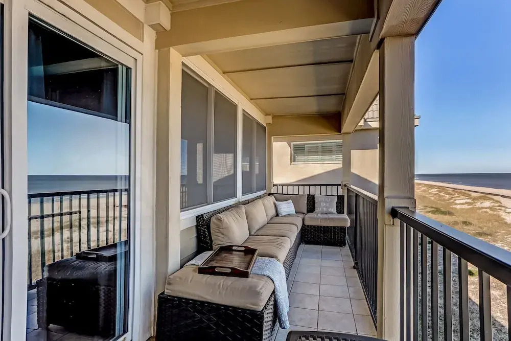 301 Coral Sands