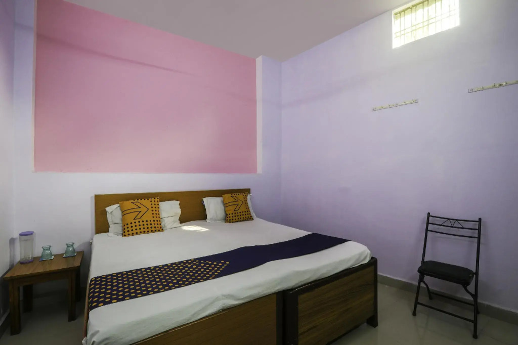 SPOT ON 75295 Hotel Panchshil Inn