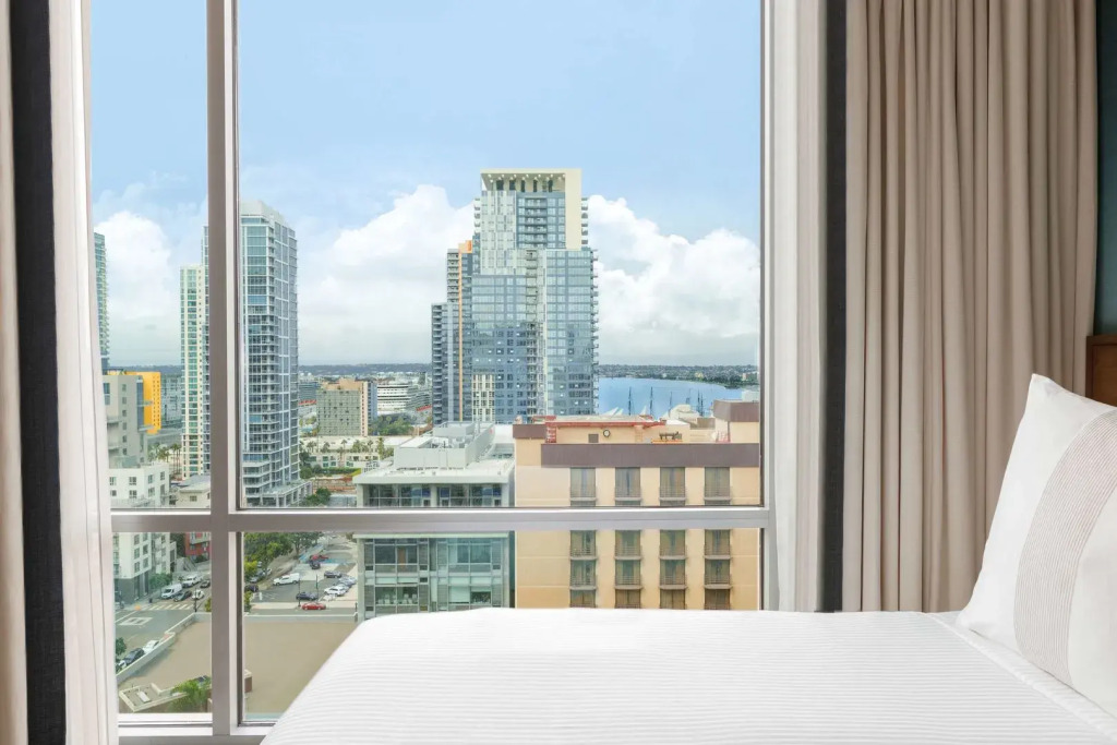 Carte Hotel San Diego Downtown, Curio Collection By Hilton