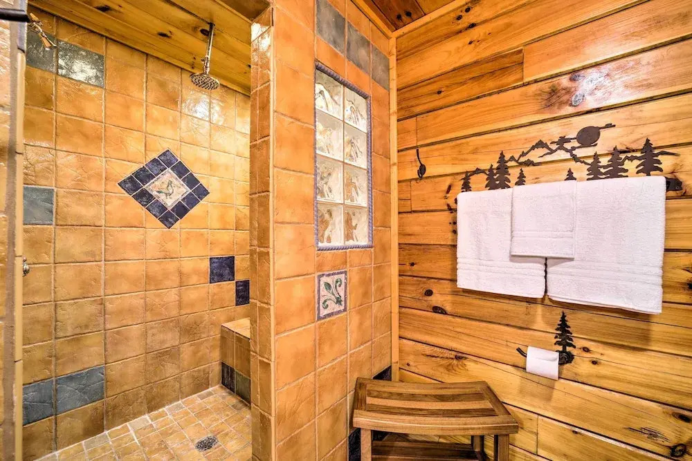 Smoky Mountain Cabin Rental with Hot Tub and Fire Pit