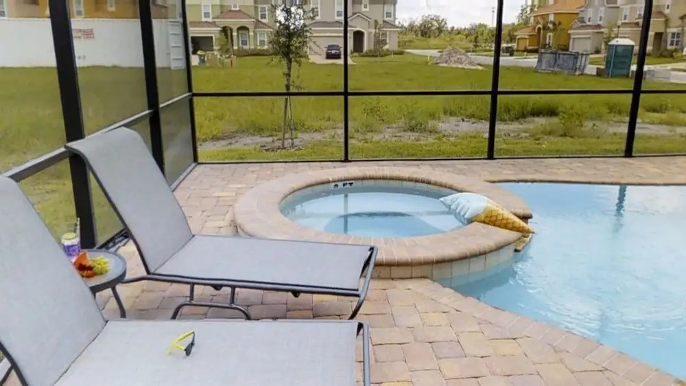 ACO Premium - 7 Bd with south facing pool (1722)