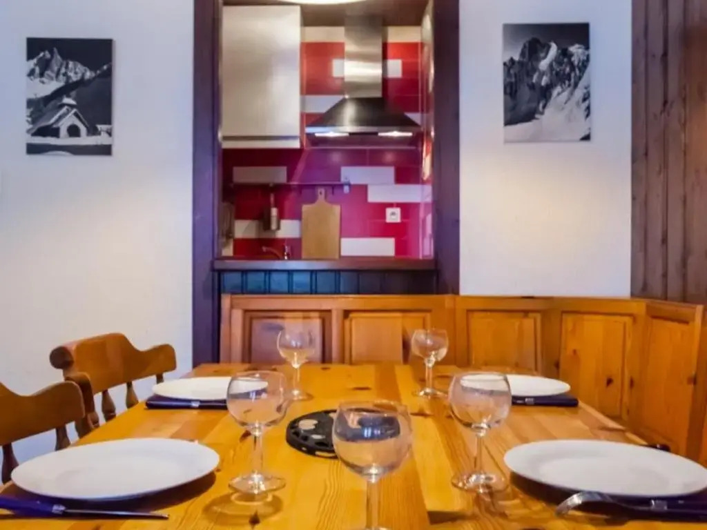Appartement Chamonix-Mont-Blanc, 4 pièces, 8 personnes - FR-1-517-25