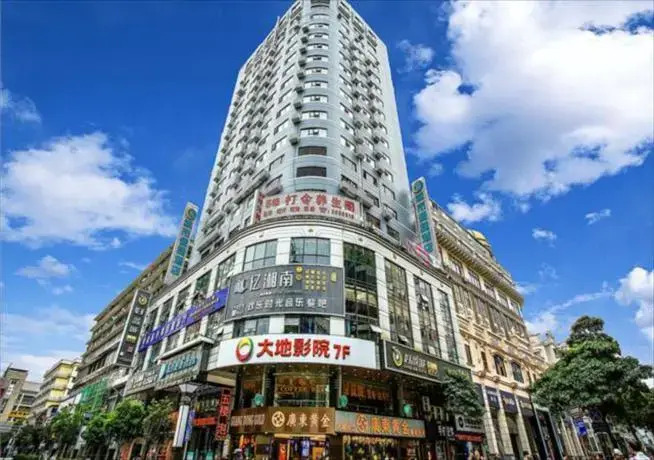 City Comfort Inn Wuzhou Qiloucheng