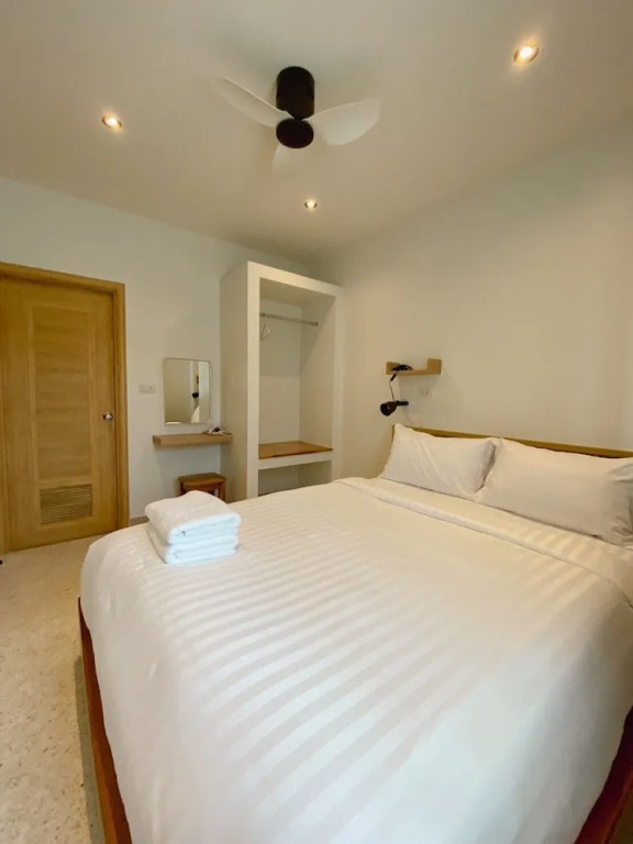 Calamint Residence Hotel