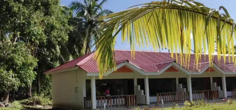 Hotel Exotica Squares Beach Resort