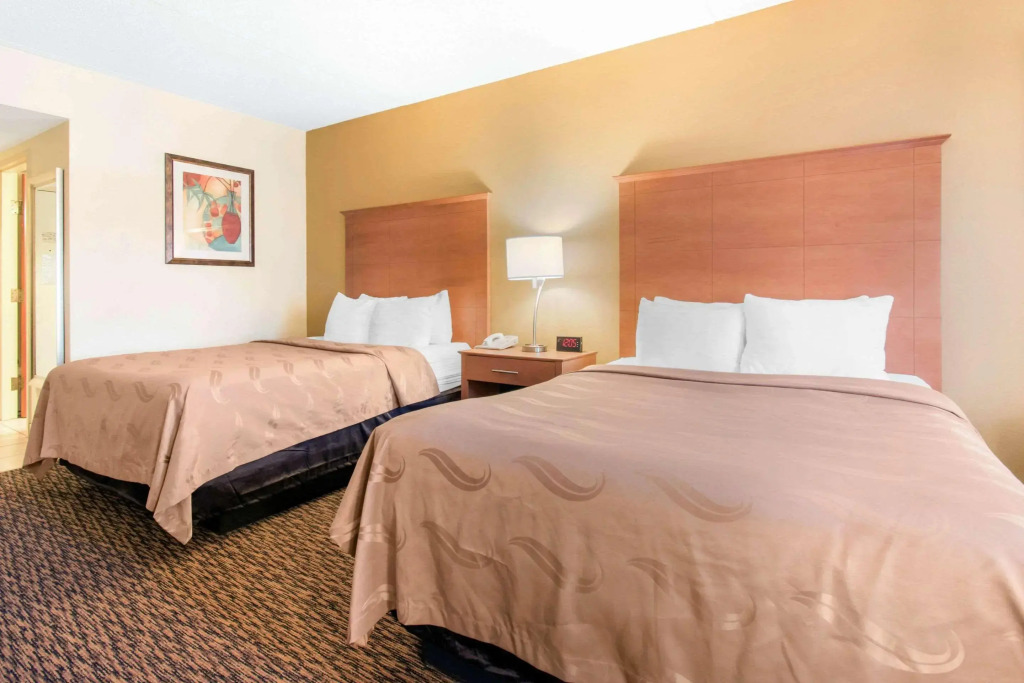 University Hotel & Suites Shippensburg, Trademark by Wyndham