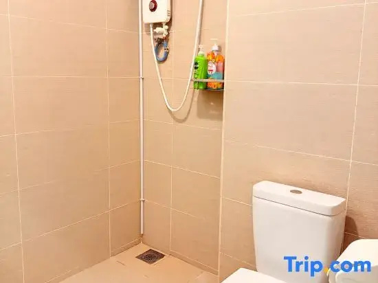 Jeff&Ricky Homestay 128 @Rex Apartment BDC Kuching
