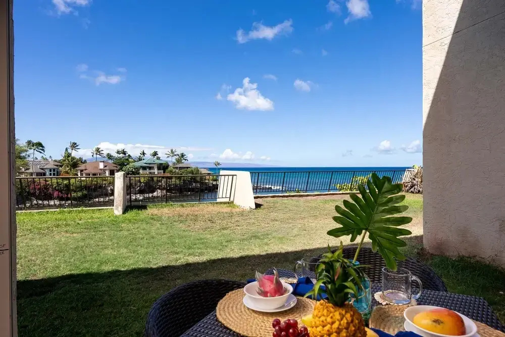 Napili Point B33 1 Bedroom Oceanfront Condo 1 Condo by RedAwning
