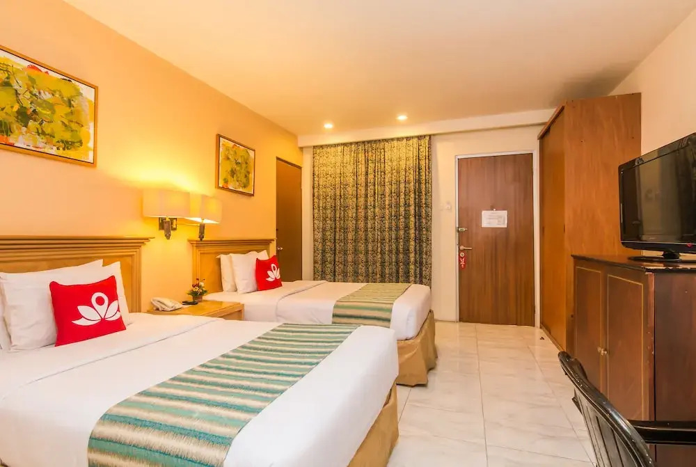 ZEN Rooms Kuta Kartika Plaza 2