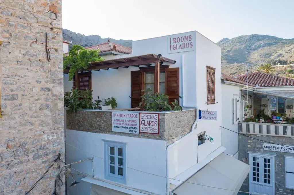Glaros Guesthouse
