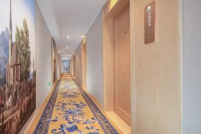 Vienna Hotel Yunnan Chunrong Street Qicai Yunan