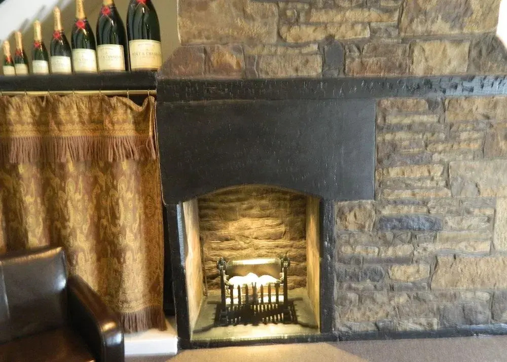 Berts Rooms at The Black Horse Inn