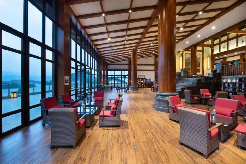 BJG Swan Lake Hot Spring Hotel Yingde