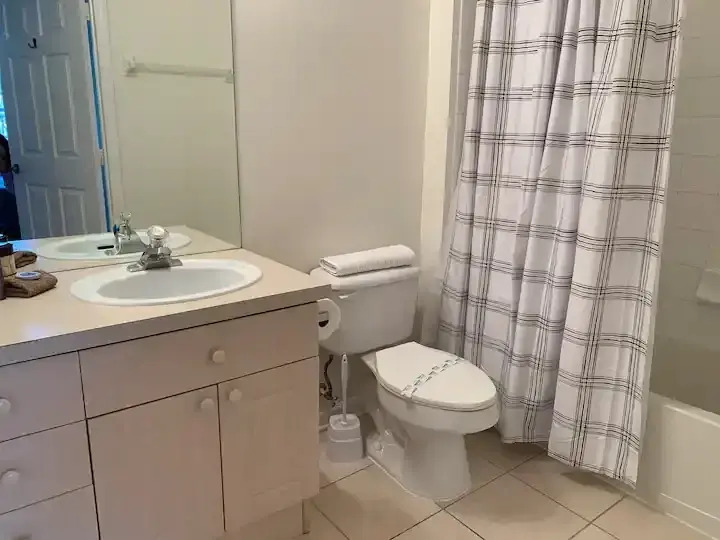 2302- Windsor Palms Apt Fully Equipped, Kissimmee, US