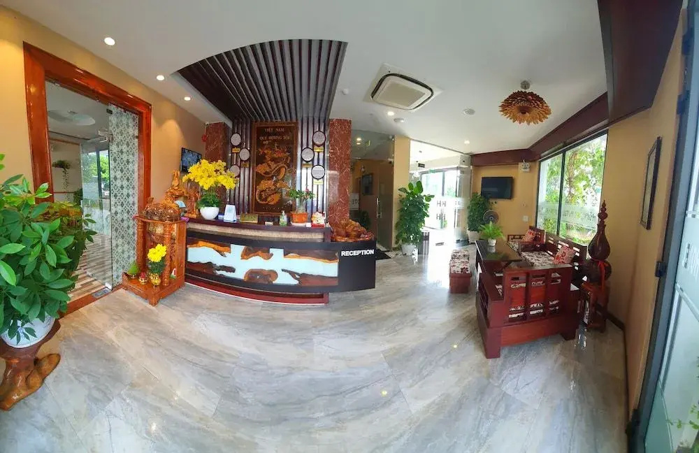 Hồng Hạc Hotel