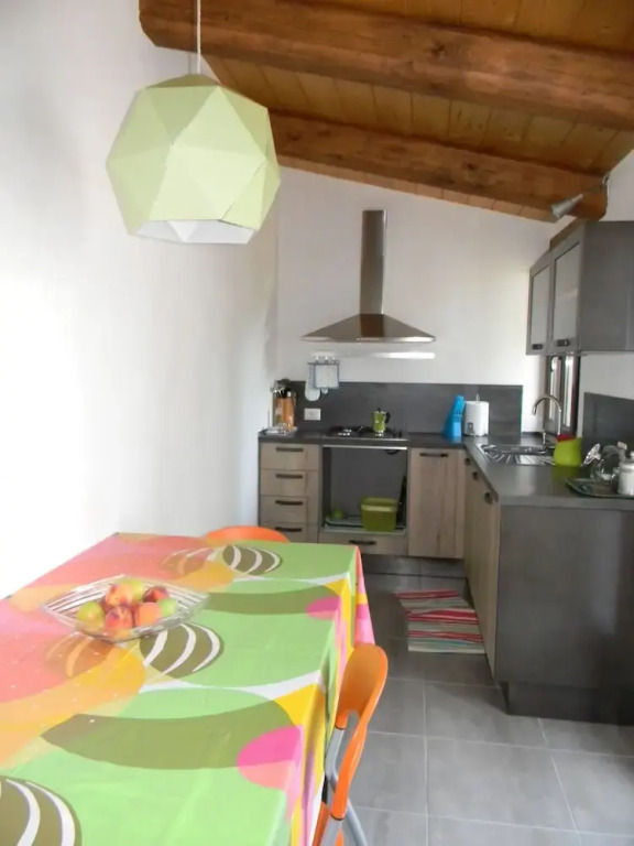 Casa il Girasole con piscina nelle Marche