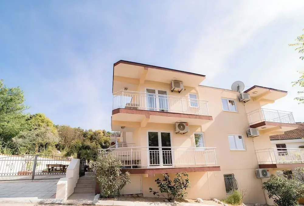Villa Katharina - Sea View Apartments in Utjeha