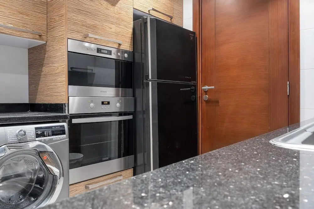 Vesta - Luxury Apt- 2BR - CFC II