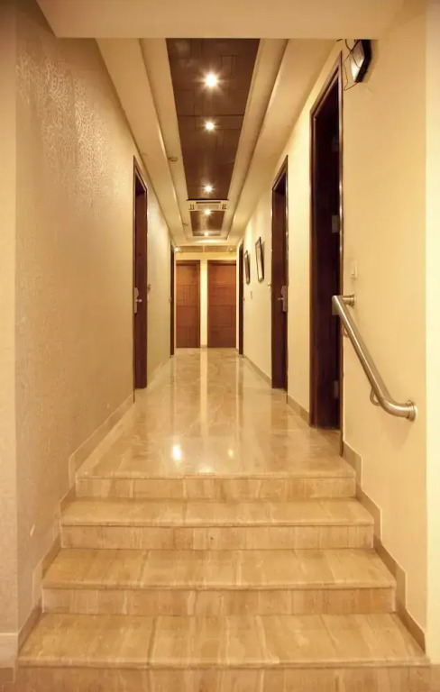 Alpina Hotels & Suites