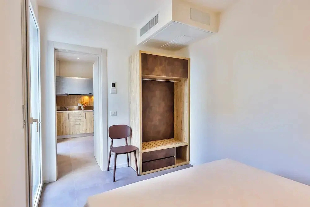 Apho Apartment Hotel