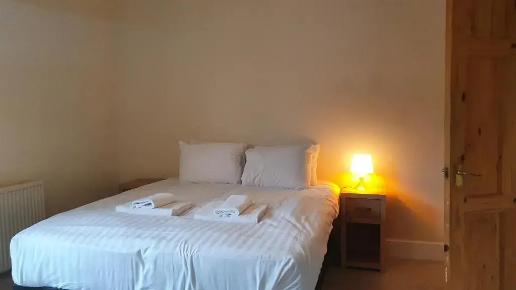4 Bedroom Townhouse + Parking