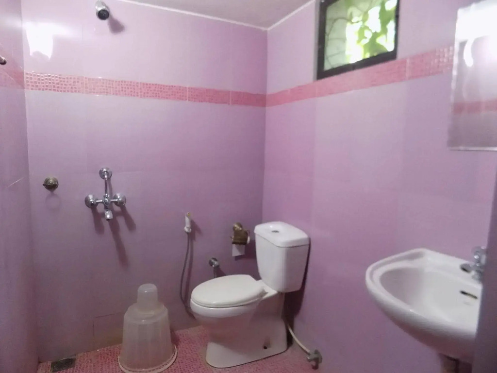 Elphinstone Residency