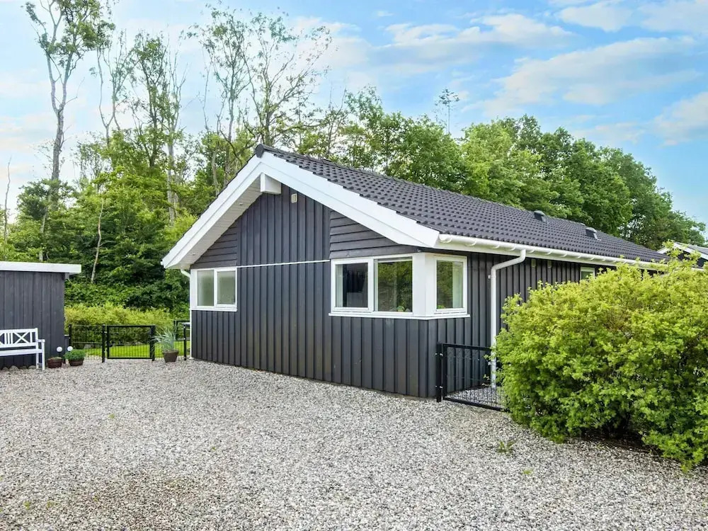 6 Person Holiday Home in Juelsminde