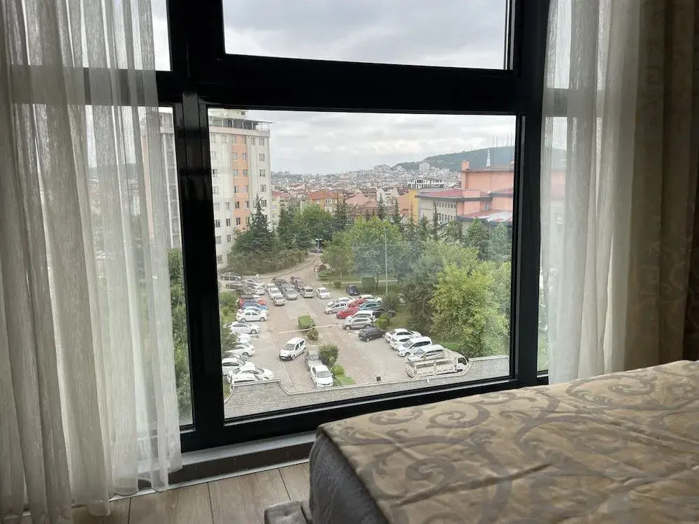 Inn Port Hotel