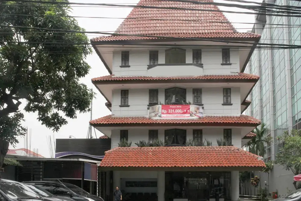 Airy Menteng Wahid Hasyim 53 Jakarta