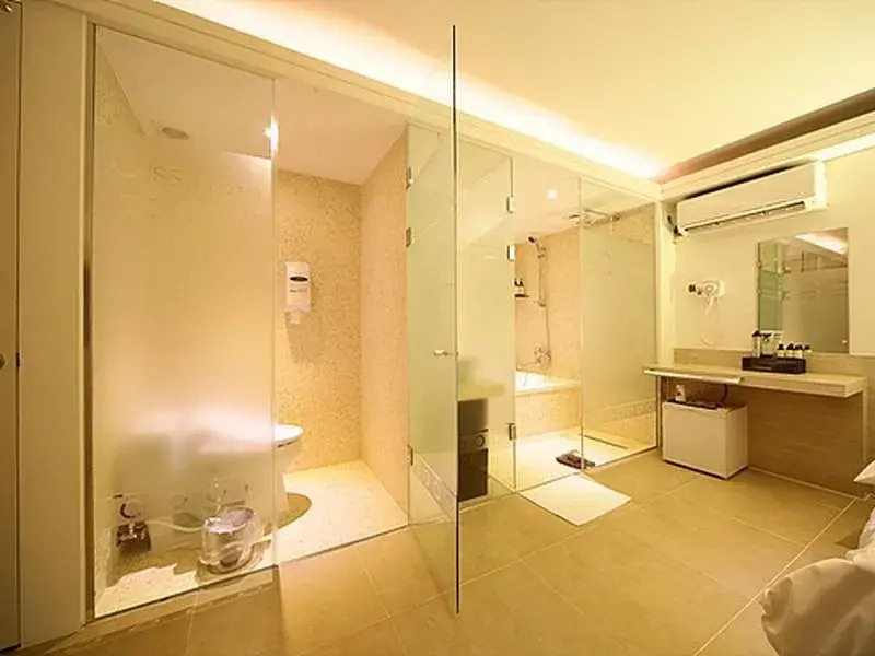 Lusso Hotel