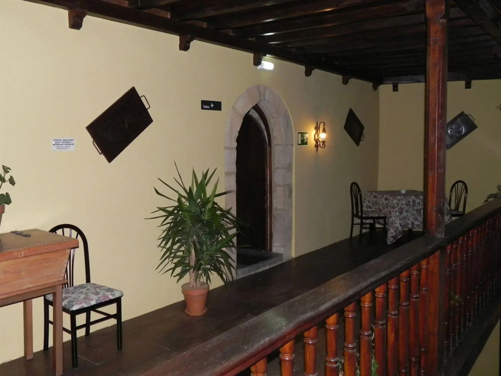 Hotel Castillo Valdés Salas