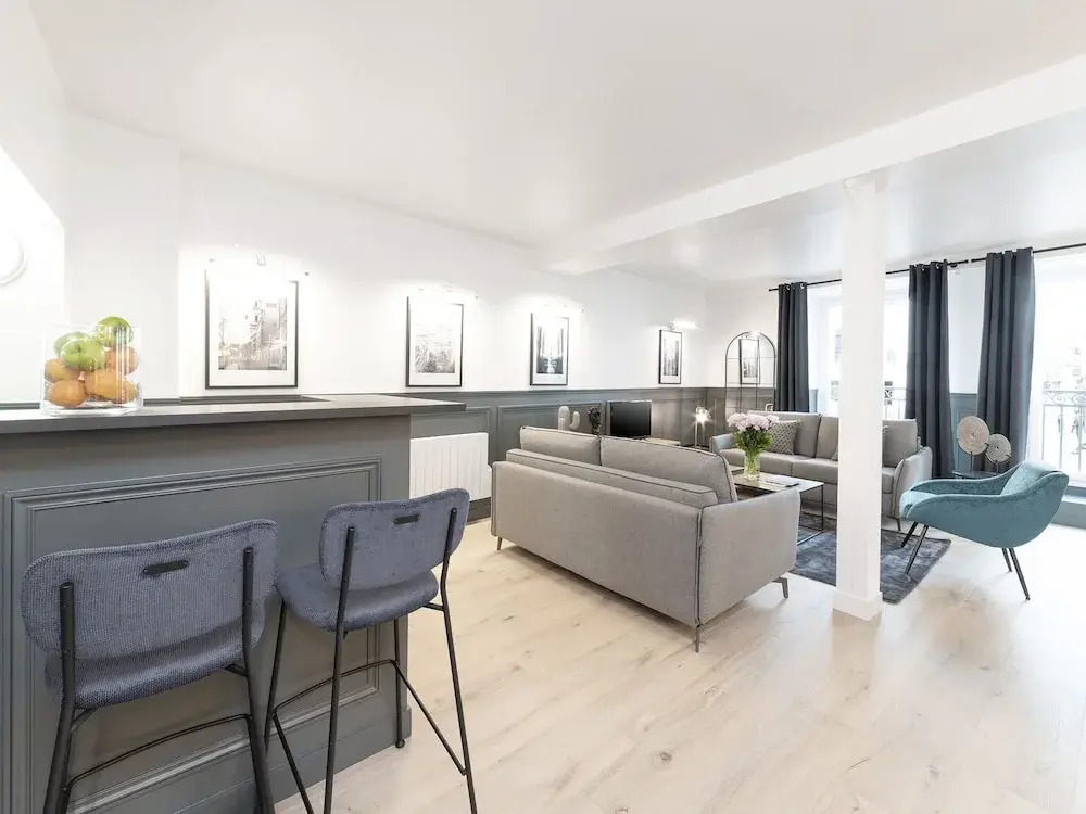 Luxury 4BDR Le Marais I by Livinparis