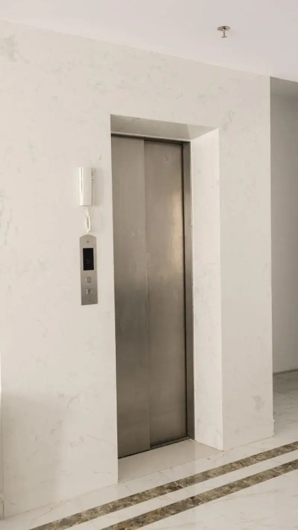 White Diamond Airport Hotel