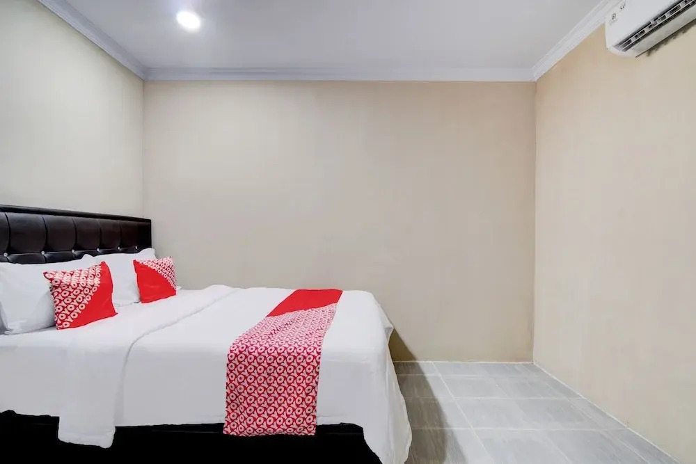 OYO 93087 Wisma Apel Syariah