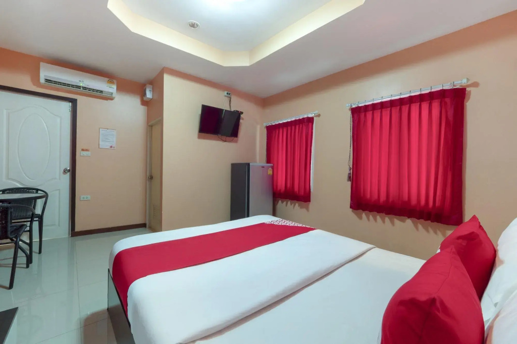 OYO 1166 Train Way Resort