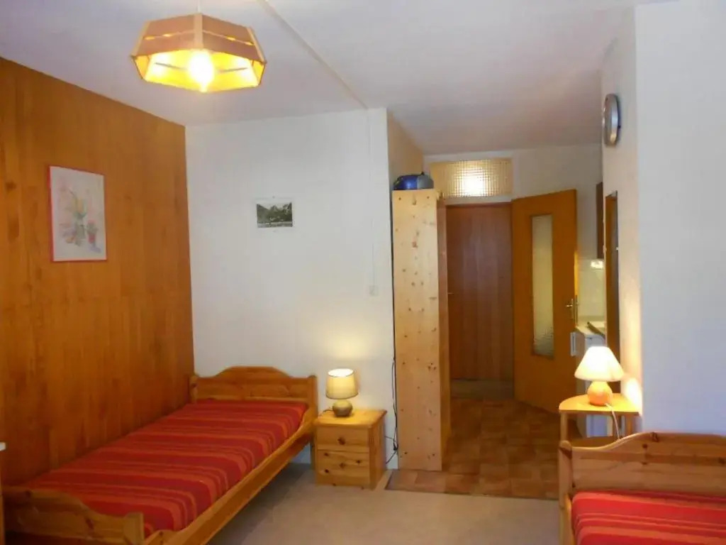Appartement Brides-les-Bains, 1 pièce, 2 personnes - FR-1-512-151