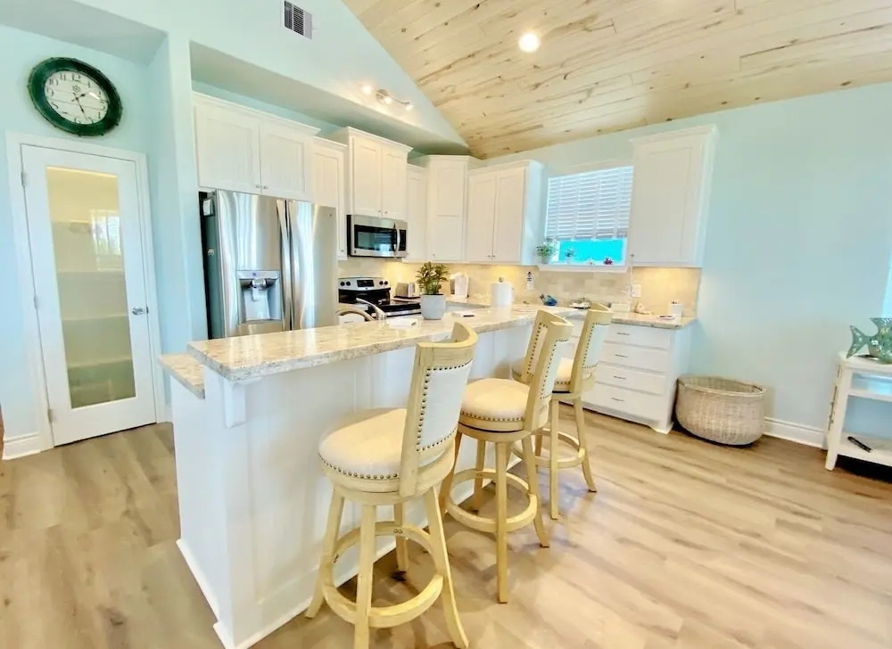At Long Last 3 Bedroom Home by RedAwning