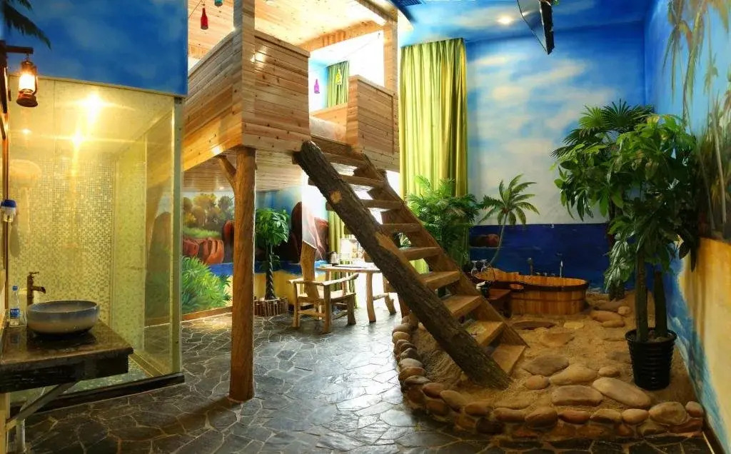 Zhuzhou Love Hotel