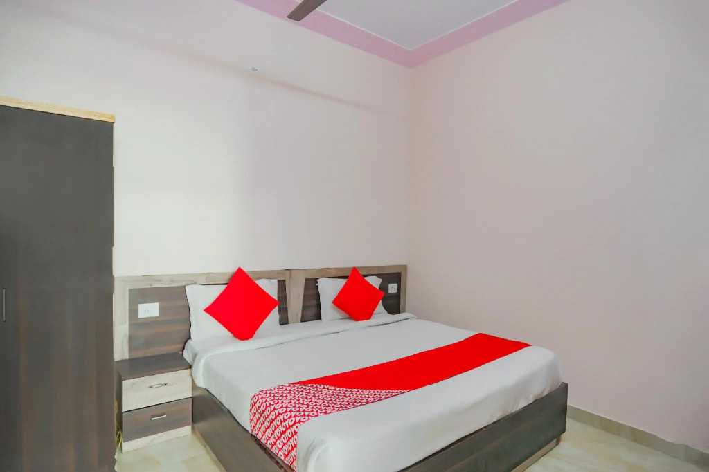 OYO 78697 Stay Bird Inn