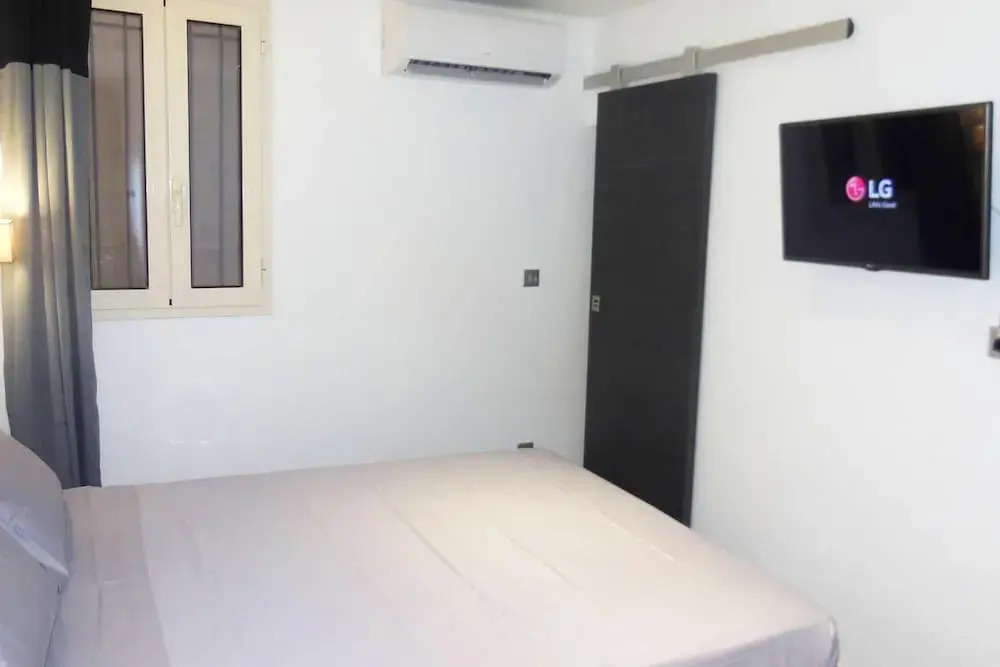 Apartment With one Bedroom in Bonifacio, With Wonderful City View and Wifi - 5 km From the Beach