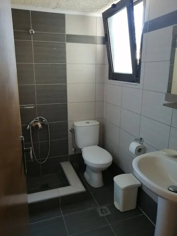 Iliana Apartments