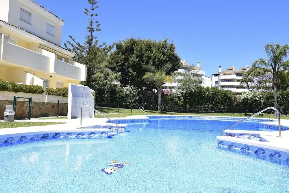 Letmalaga Calahonda