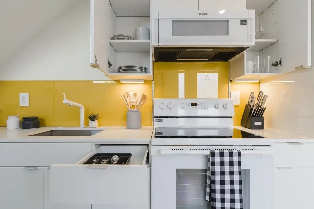 Abode XS House 1-bedroom With 20' Ceilings