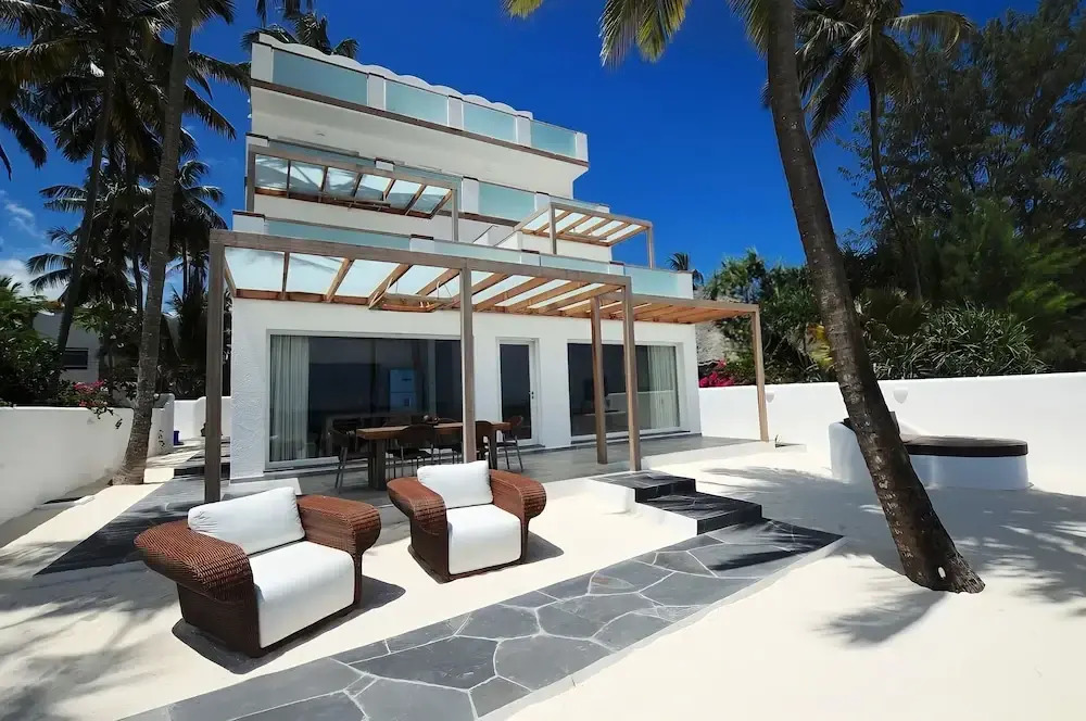 Moja Private Beachfront Suite, Amani Home Zanzibar