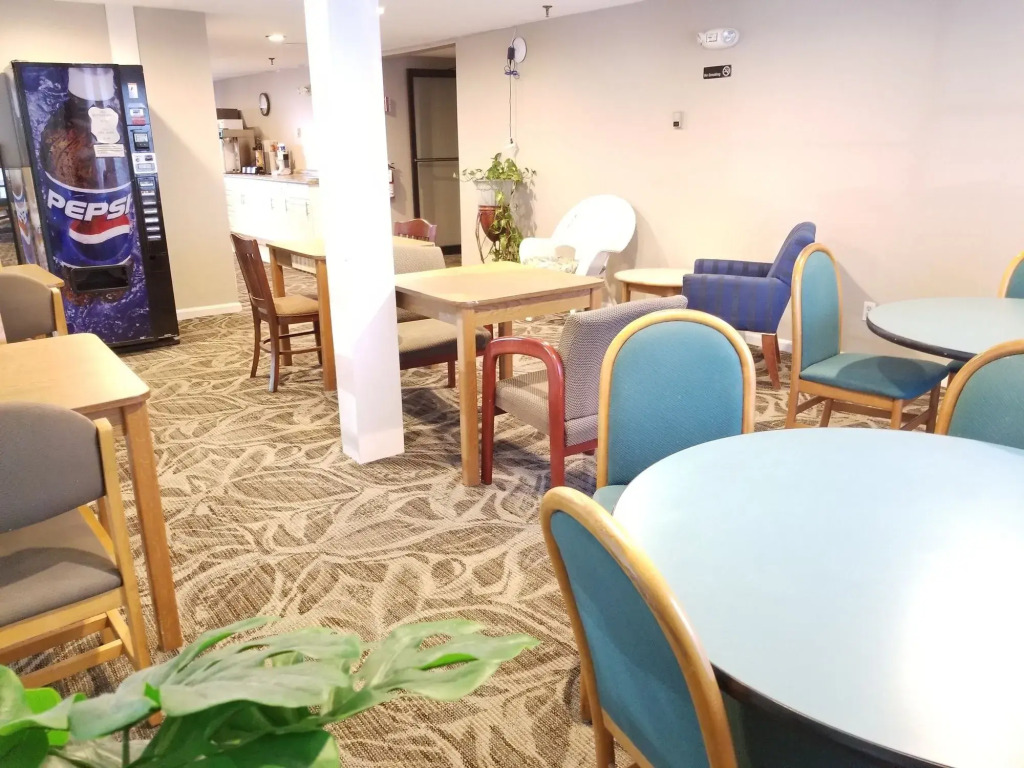Hampton Village Inn